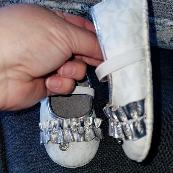 Michael Kors Baby Ballerina Shoes - Picture 9 of 15